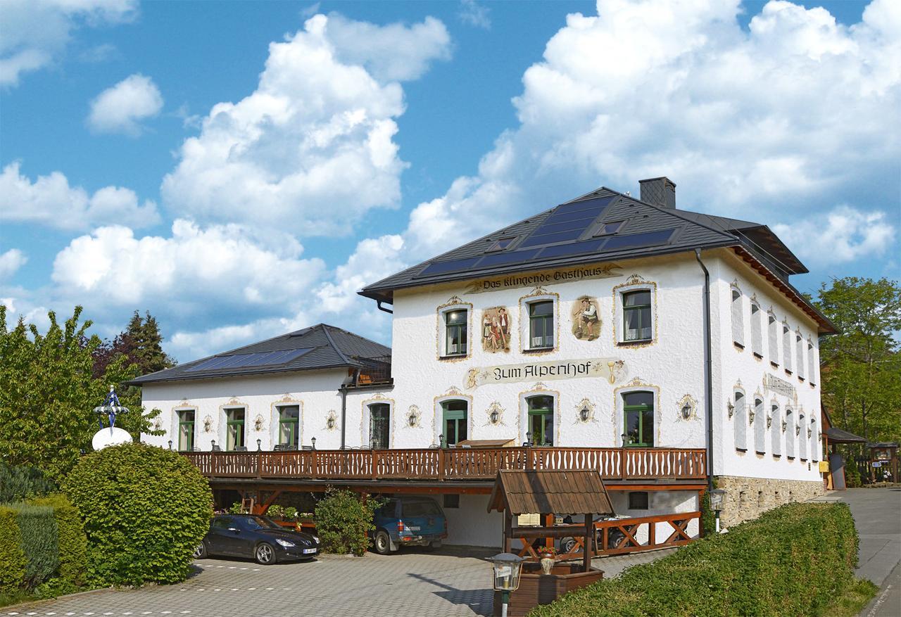 Hotel Alpenhof Markneukirchen Exterior photo